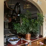 Panorama Bed & Breakfast 3*