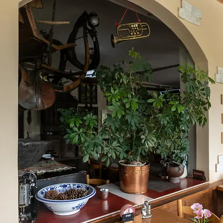 Panorama Bed & Breakfast 3*